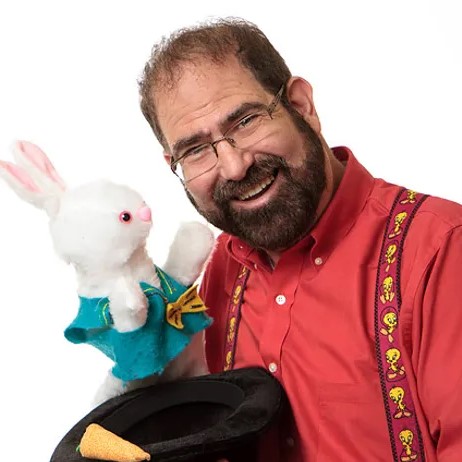 Family Magic Magic Show with David Funn (All Ages)